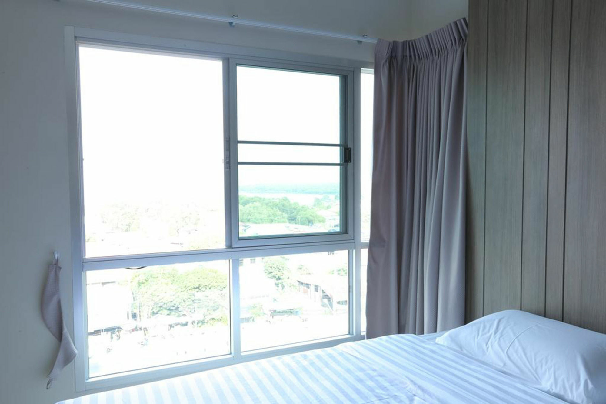 Central Place Serviced Apartment Angsila Chonburi Exterior foto
